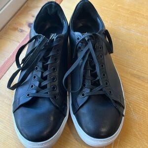Sz 9 Thursday Boot Co. black leather sneakers
